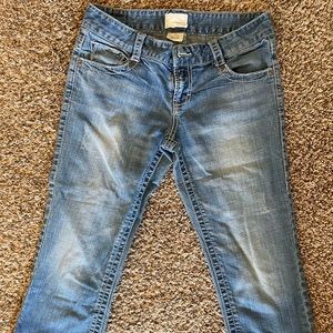 Maurices size 5/6 Jean capris